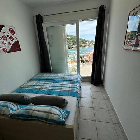 Marina Apartmani Tisno Murter Kültér fotó