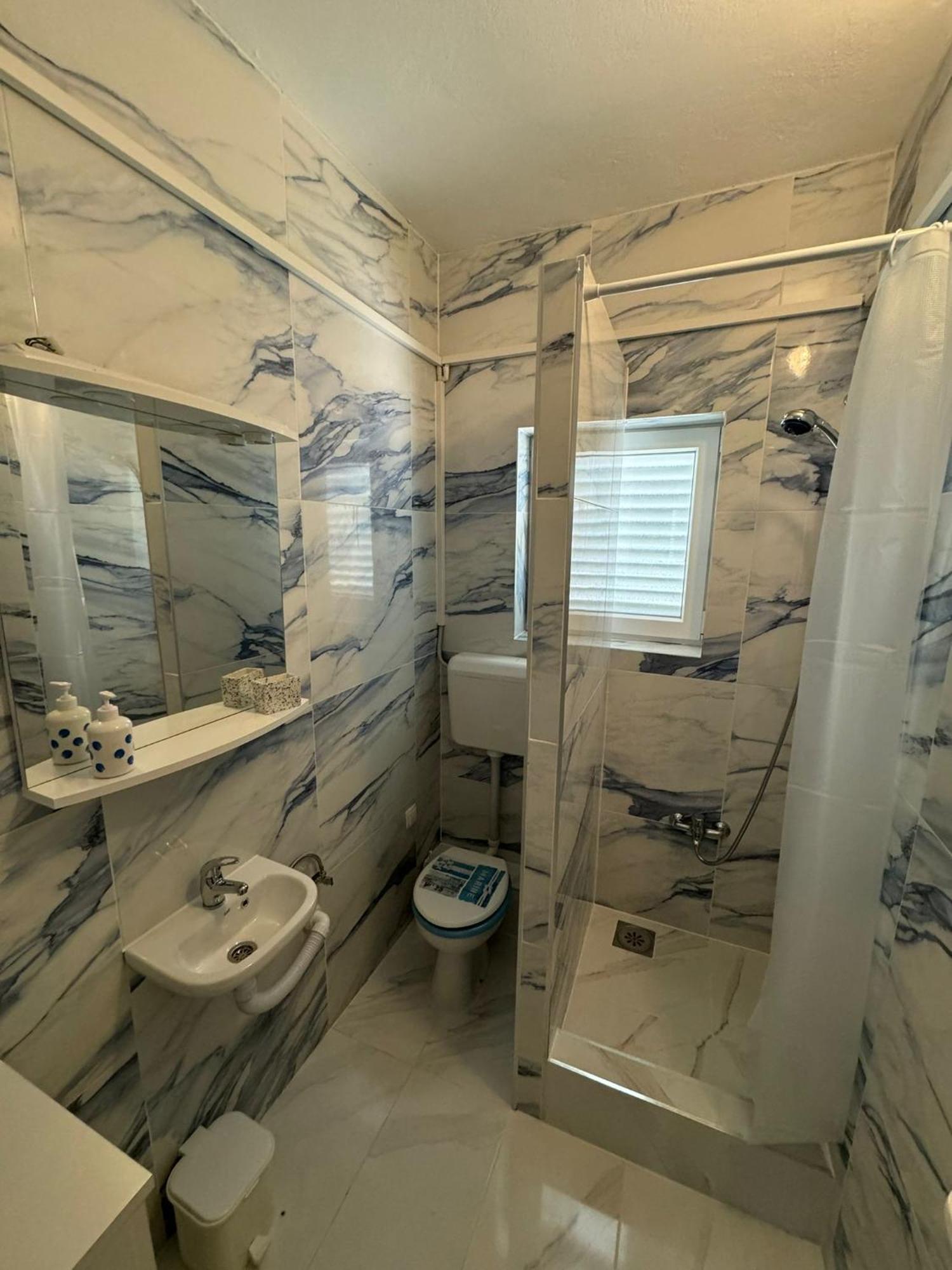Marina Apartmani Tisno Murter Kültér fotó